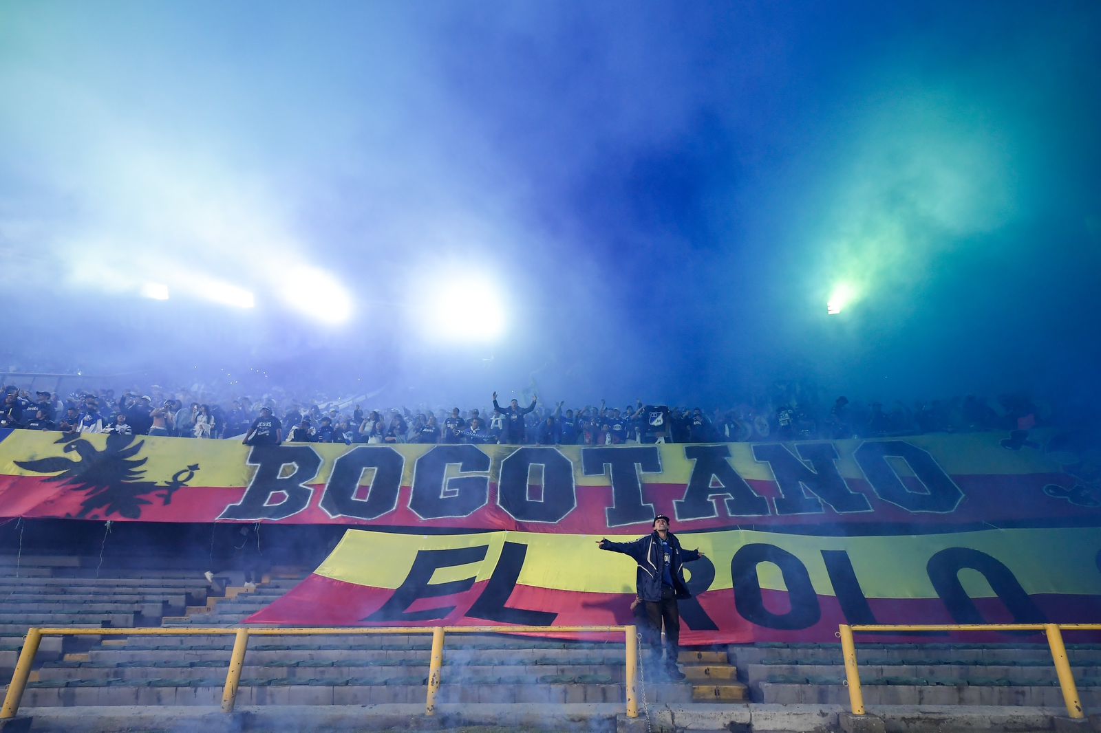 Tribuna popular de Millonarios.
