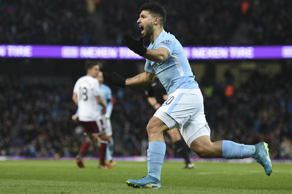 Agüero lleva al City a la siguiente ronda de la FA Cup