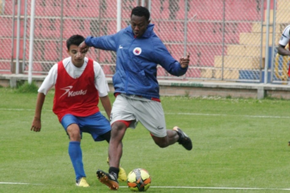Jugador del Pasto en Cuidados Intensivos tras convulsionar