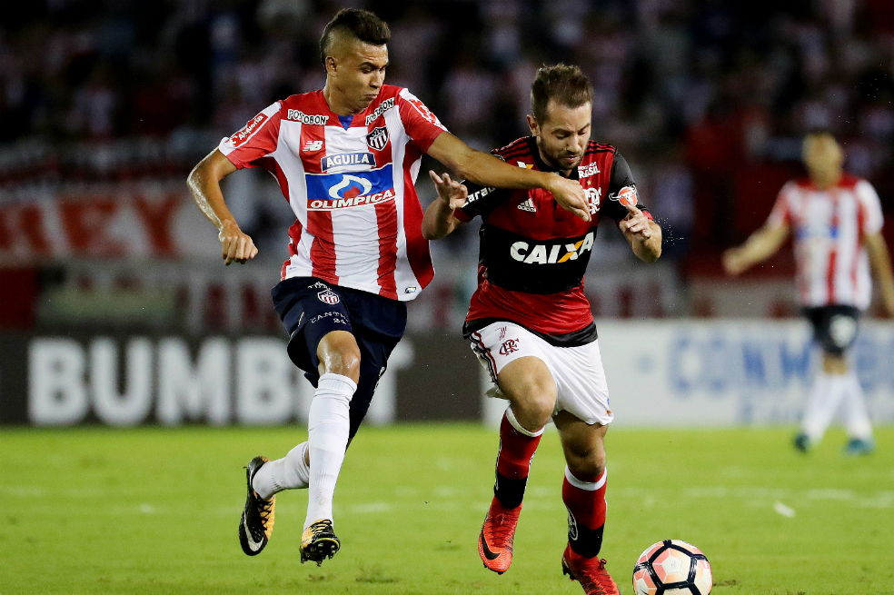 Víctor Cantillo, un hijo de Ciénaga que llega al equipo de Pékerman