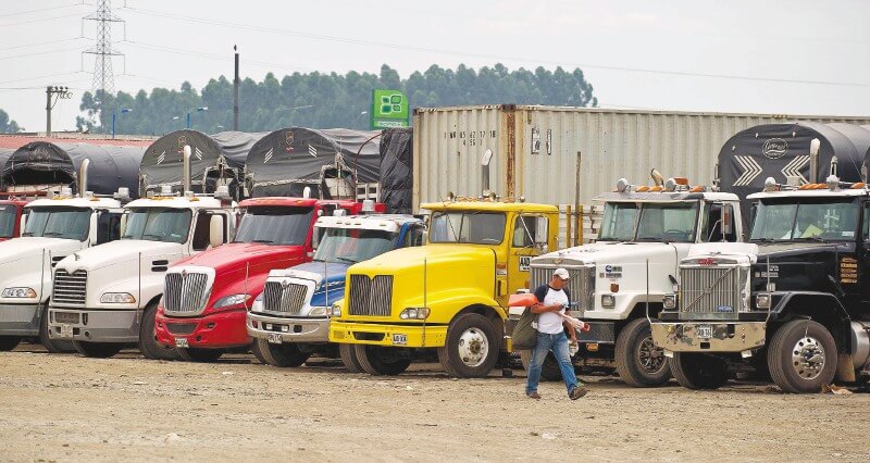 Transportadores respaldan política de chatarrización
