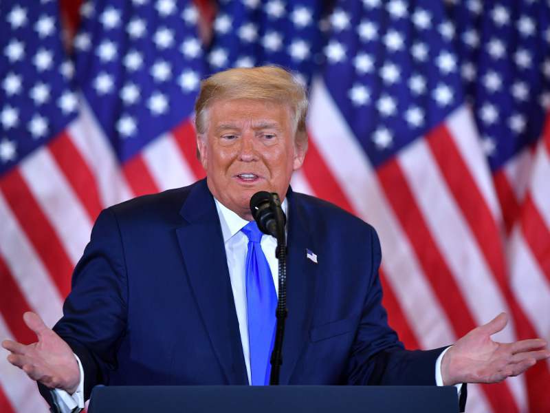 El presidente de EE. UU., Donald Trump, insiste en decir que las elecciones presidenciales fueron "un fraude". / AFP
