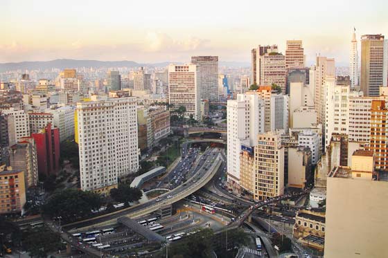 Cuando sale el sol en São Paulo