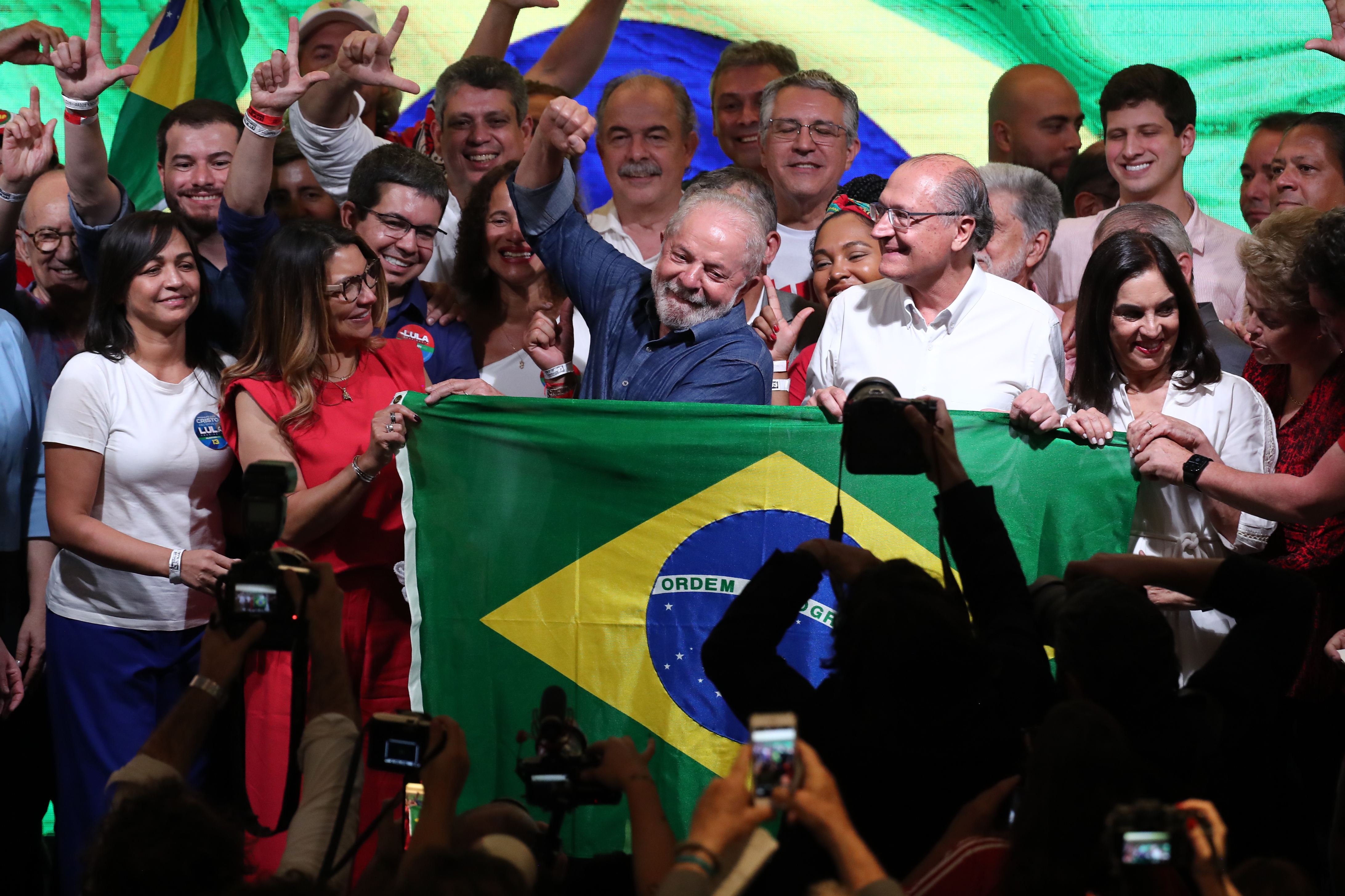 Lula vuelve al poder y Brasil gira a la izquierda: ¿Qué le espera a A. Latina?