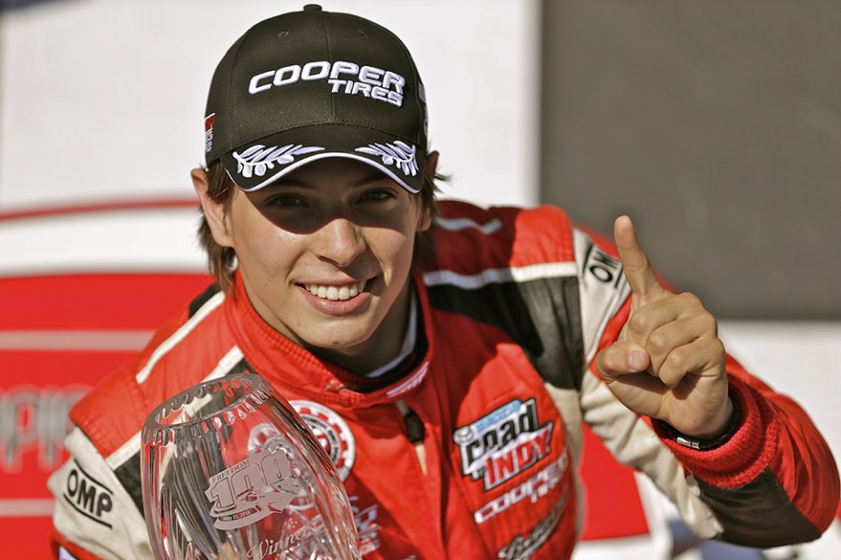 Gabby Chaves, nuevo piloto colombiano en la Indycar