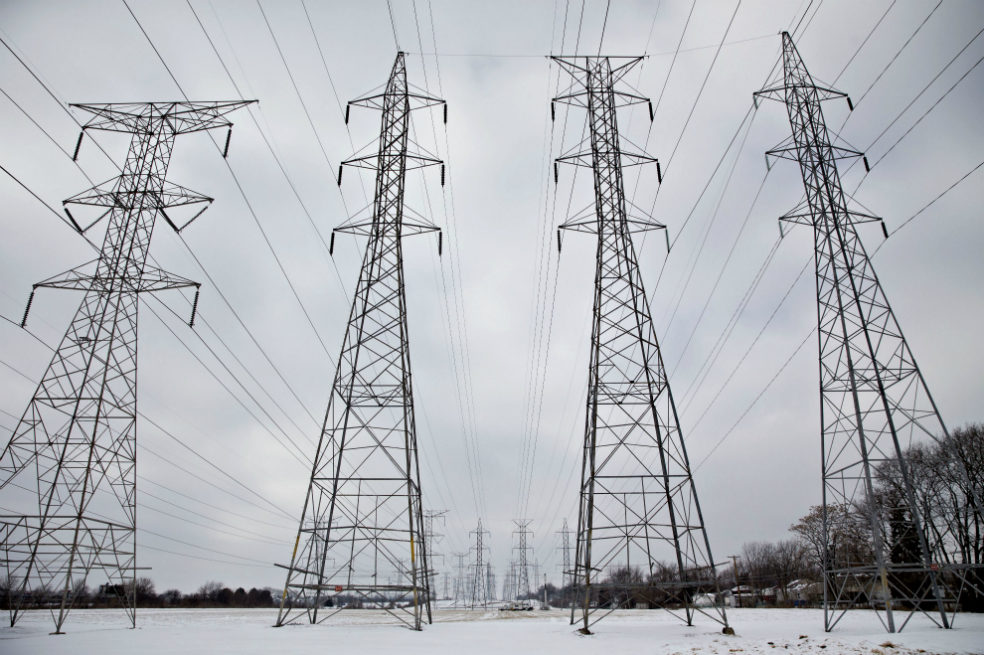 Colombianos pagan US$1 millón diario por restricciones eléctricas: Asoenergía