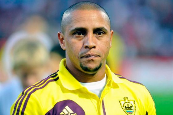 Exfutbolista Roberto Carlos confiesa que tiene ocho hijos con seis mujeres