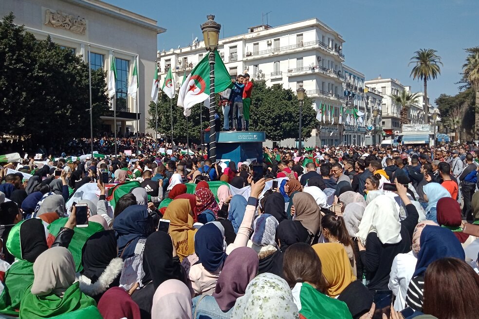 Tercer día consecutivo de protestas en Argelia contra la candidatura de Buteflika