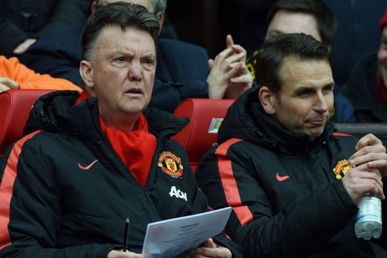 Van Gaal insiste en el interés del United en renovar a De Gea