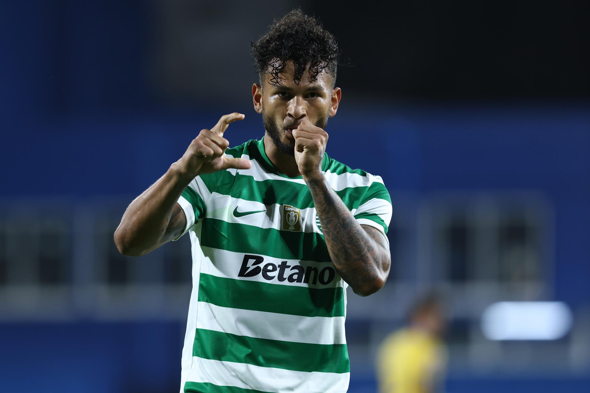 Luis Suárez, imparable con el Sporting, marcó ante Estoril en Portugal: video