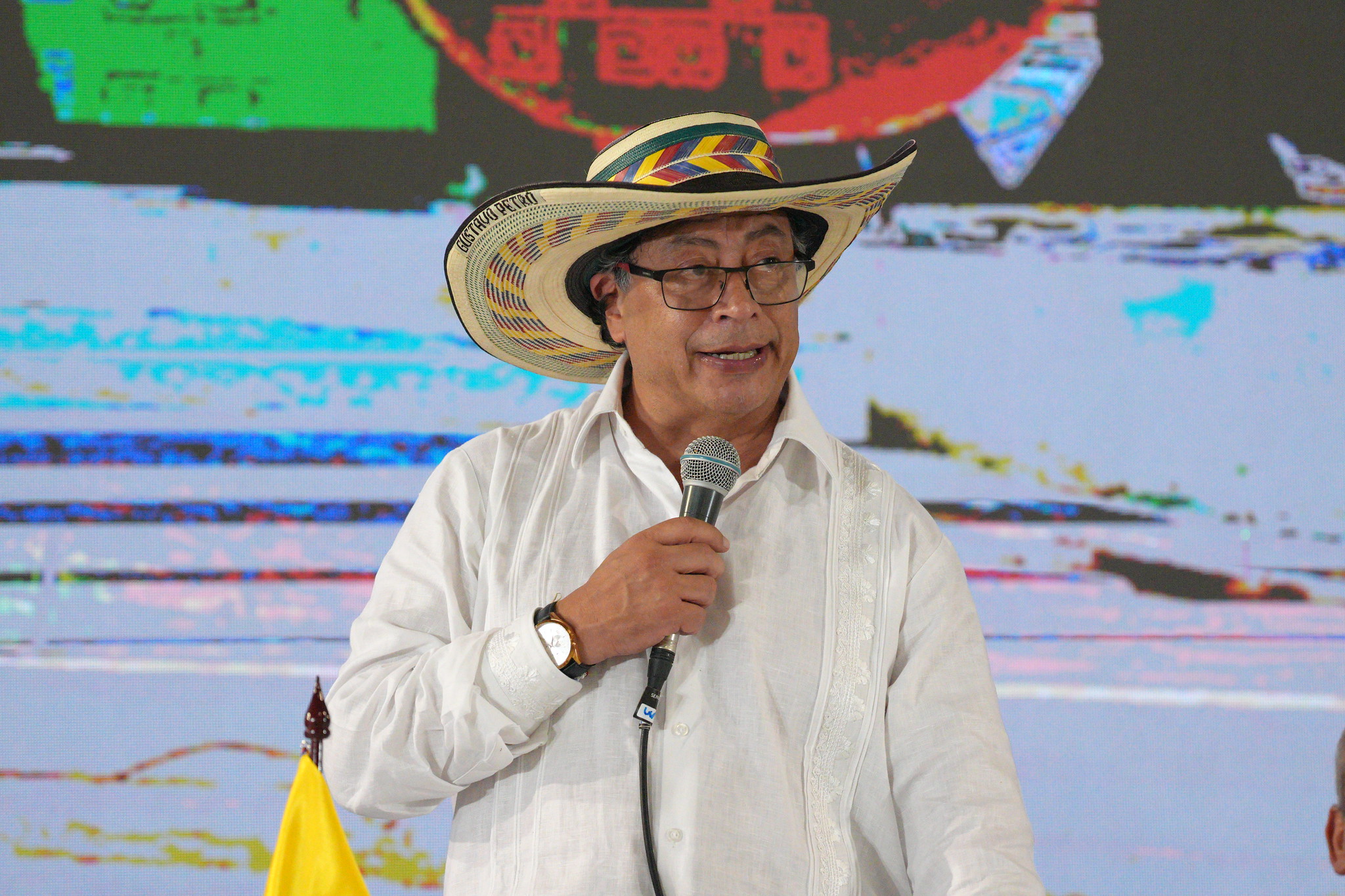 Desaprobación de Gustavo Petro llegó al 64 %, según encuesta de Datexco