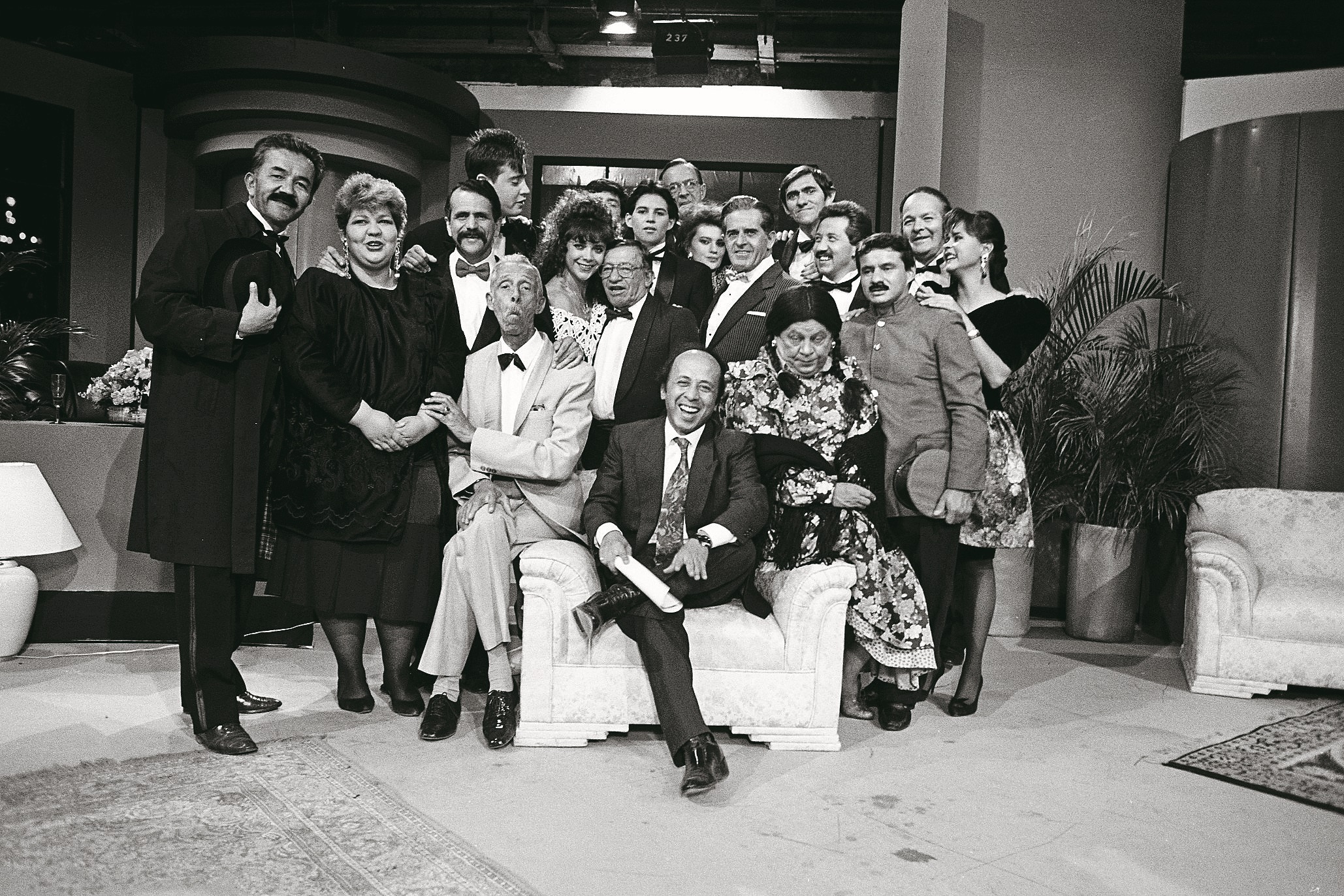 Sábados felices: Este es el creador del programa más antiguo