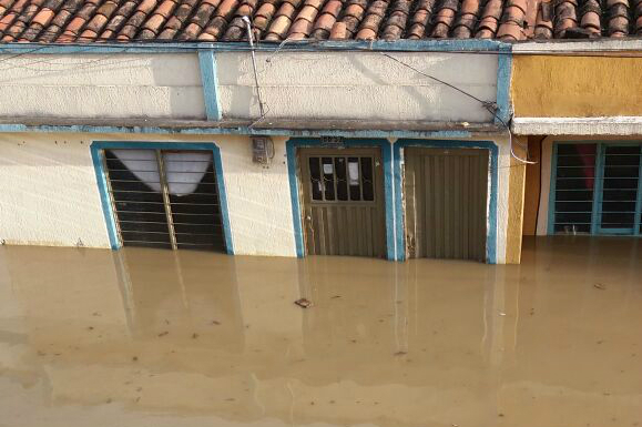 Sigue emergencia en Cali por desbordamiento del río Cauca