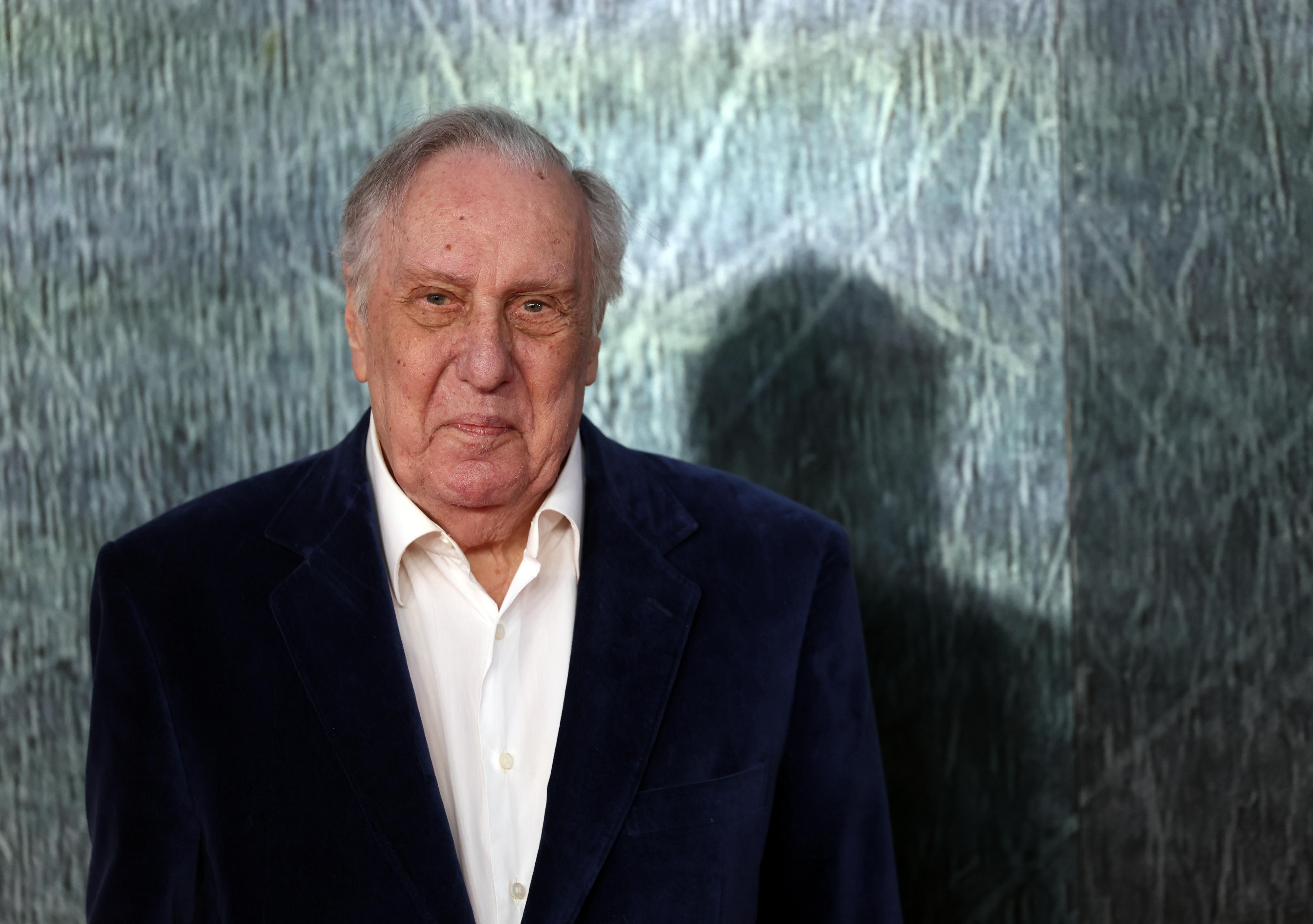 Murió Frederick Forsyth, maestro de la novela de espías, a sus 86 años