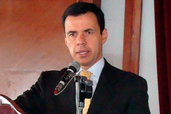 Sectores de unidad nacional acompañan tímidamente agenda de paz de Santos: Liberales