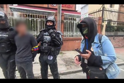 Piden pena de 30 años para sujeto que llevaba explosivos en protesta universitaria