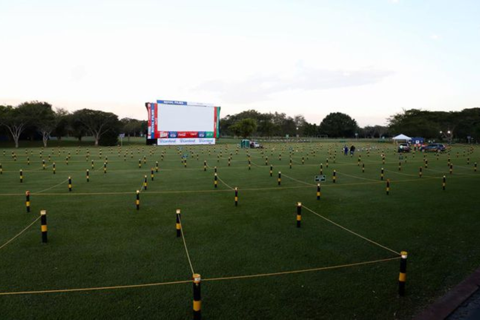 Autorizan autocines en Colombia