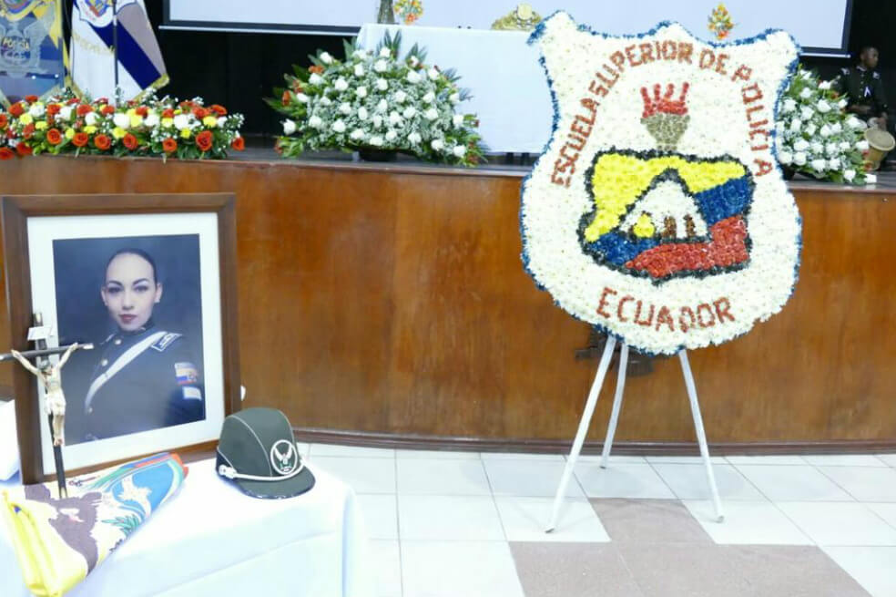El homenaje a cadete ecuatoriana muerta en atentado a la General Santander