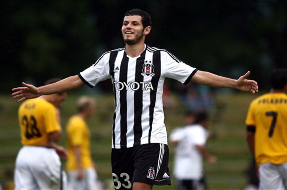 Besiktas, con Pedro Franco, terminó 2014 como líder en Turquía