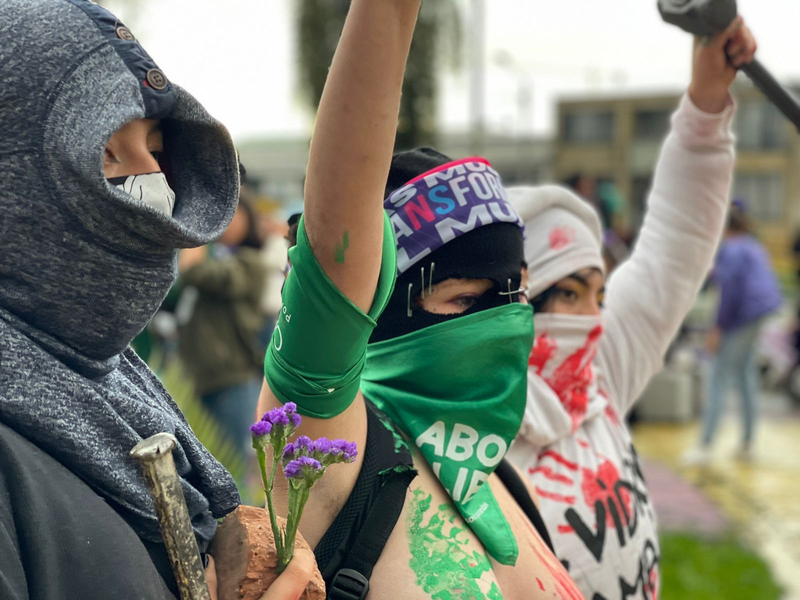 Este 25 de noviembre se reunieron cientos de mujeres para conmemorar el Día Internacional de la Eliminación de la Violencia contra la Mujer.