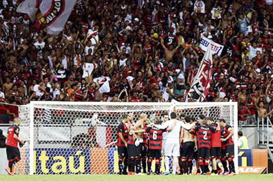 Vitória viajó a Medellín con la cabeza puesta en el Brasileirao