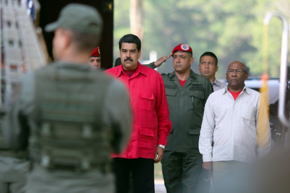 El presidente de Venezuela, Nicolás Maduro, decretó el cambio de hora en Venezuela a partir de este domingo./AFP