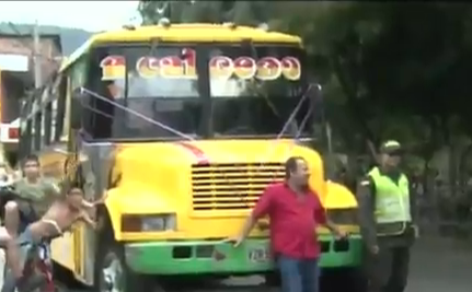 En Medellín, conductores de bus denuncián que los están matando