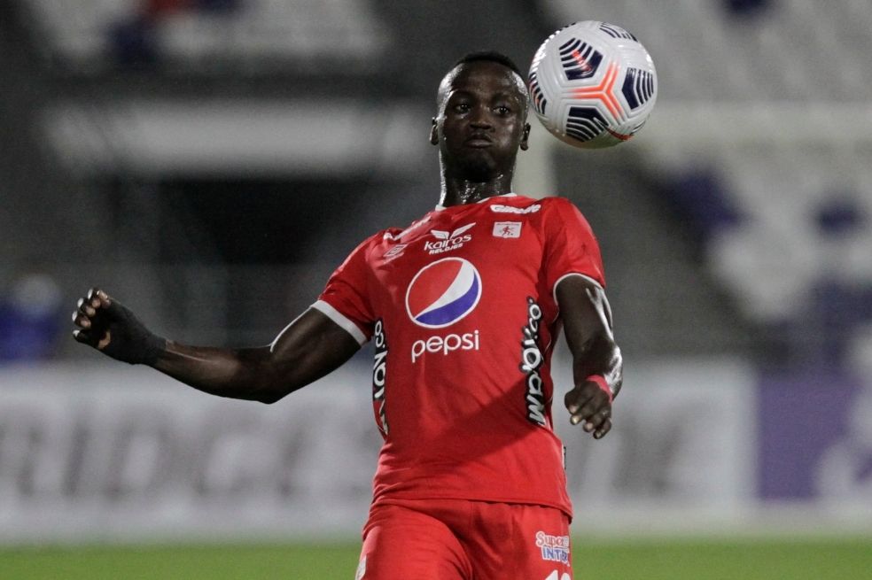 América de Cali no podrá usar ninguno de sus fichajes en su debut por Sudamericana