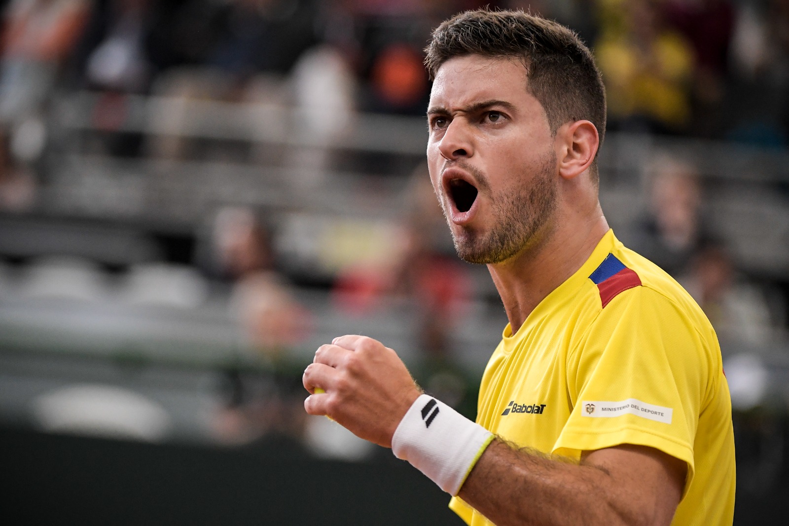 Mejía celebra su triunfo en la Copa Davis.