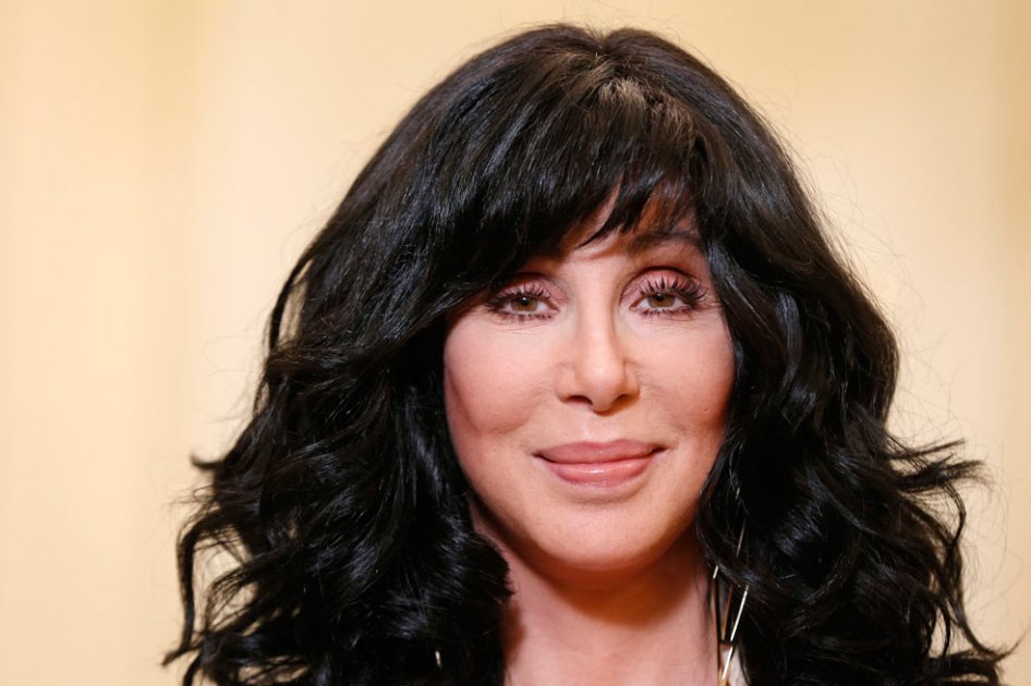 La cantante Cher.