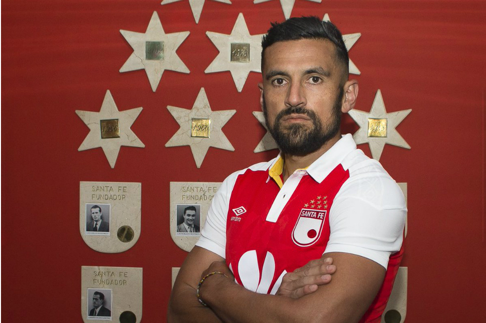 Santa Fe hizo oficial la contratación de Andrés Pérez