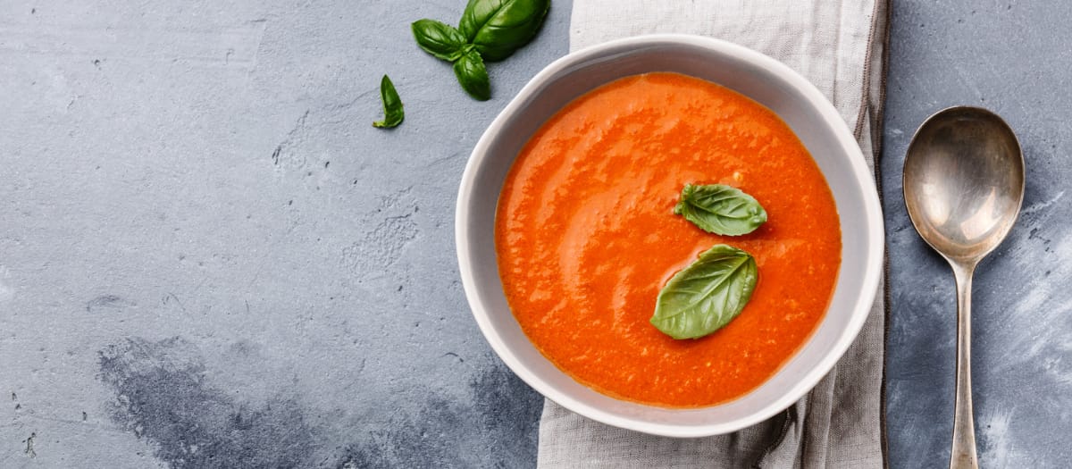 ¿Cómo hacer una crema de tomate perfecta? Aquí te enseñamos