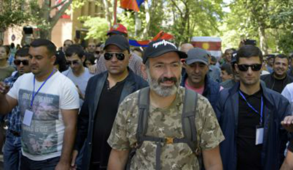 ¿Por qué los armenios protestan para que Nikol Pashinián sea primer ministro?