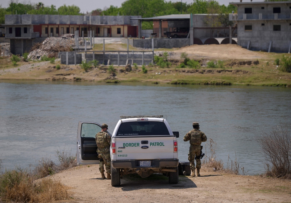 ¿Dónde está la mamá del niño encontrado solo en frontera con EE. UU.?