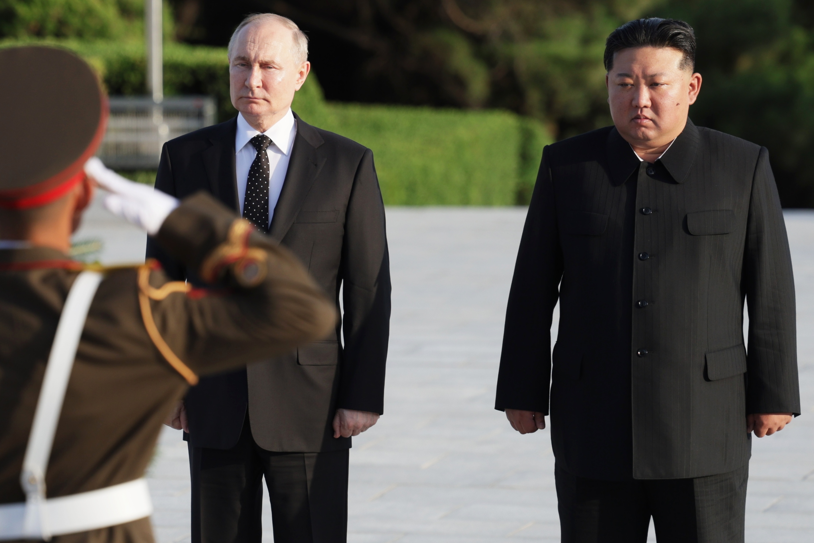 Putin y Kim Jong-un suman sus fuerzas para resistir la alianza de Occidente
