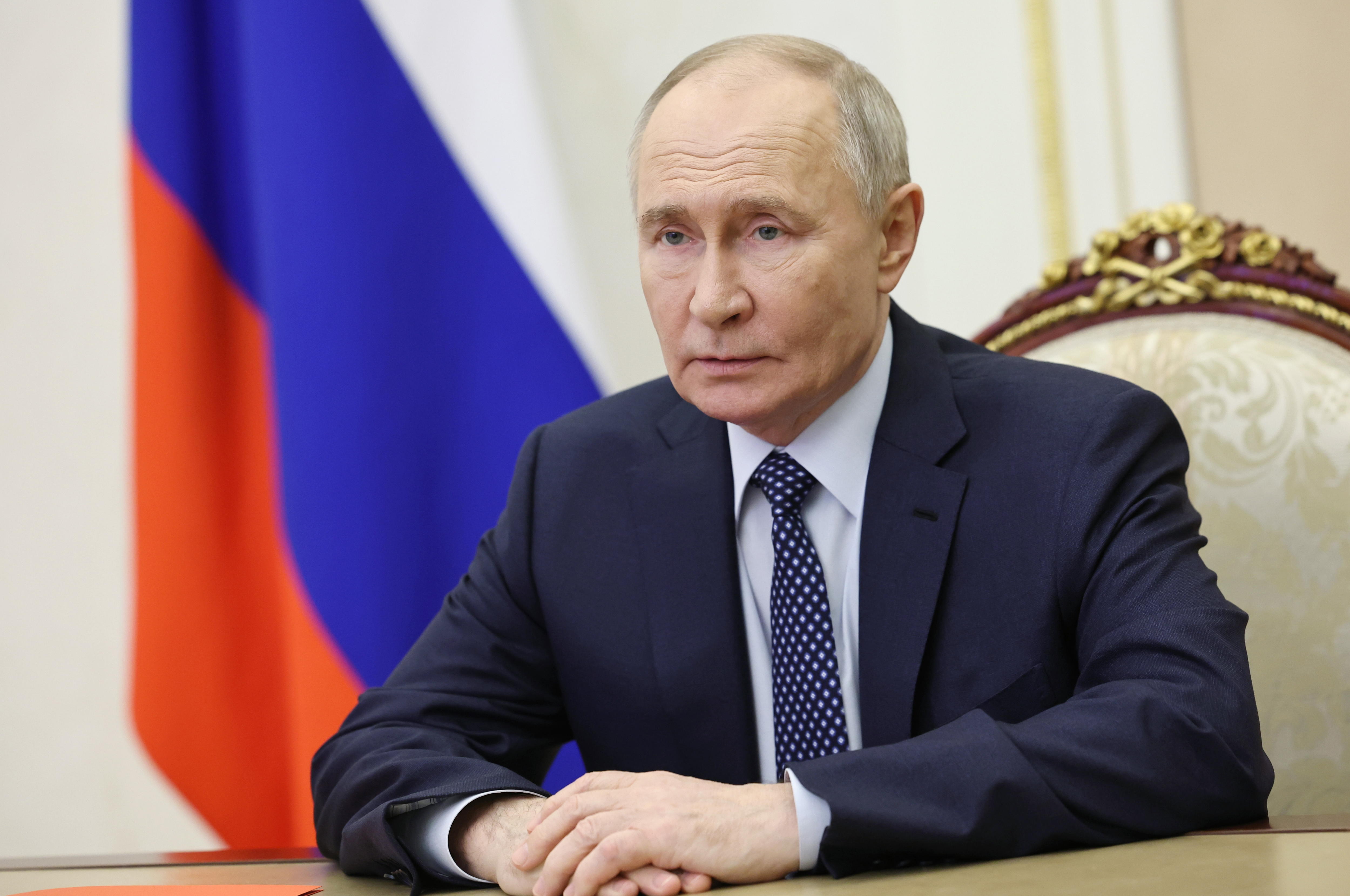 Putin se disculpa por “trágico incidente” con avión de Azerbaiyán que dejó 38 muertos