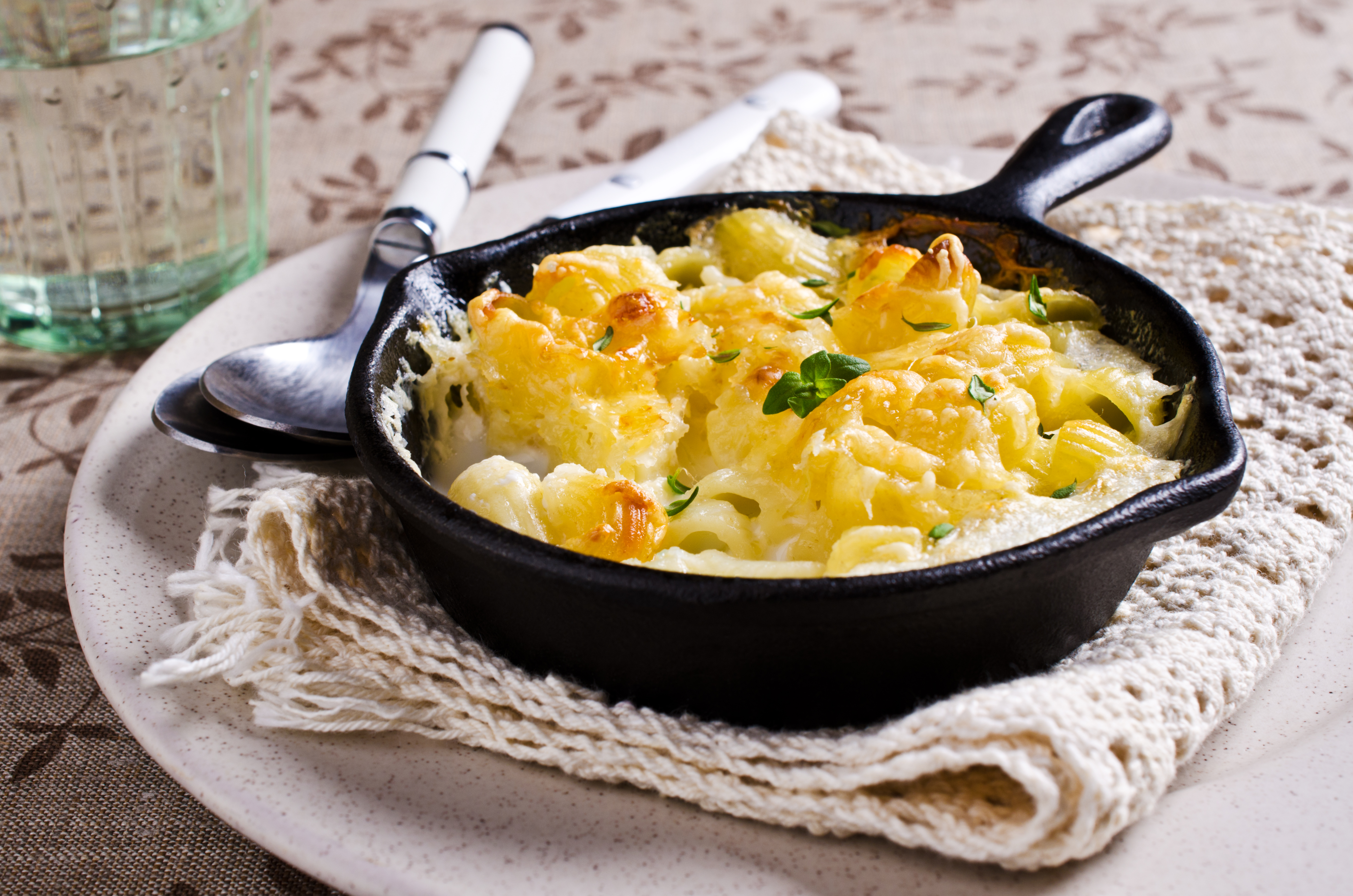 Dos favoritos juntos en esta receta: Mac & Cheese ¡con aguacate!