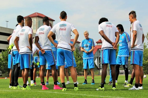 Trabajo de equipo, énfasis en práctica de la Selección Colombia
