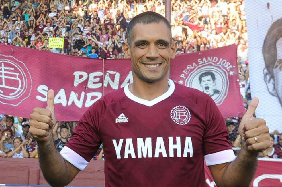 Pepe Sand regresa a Lanús