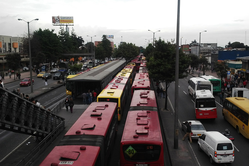 Bloqueos en Portal 80 de Transmilenio