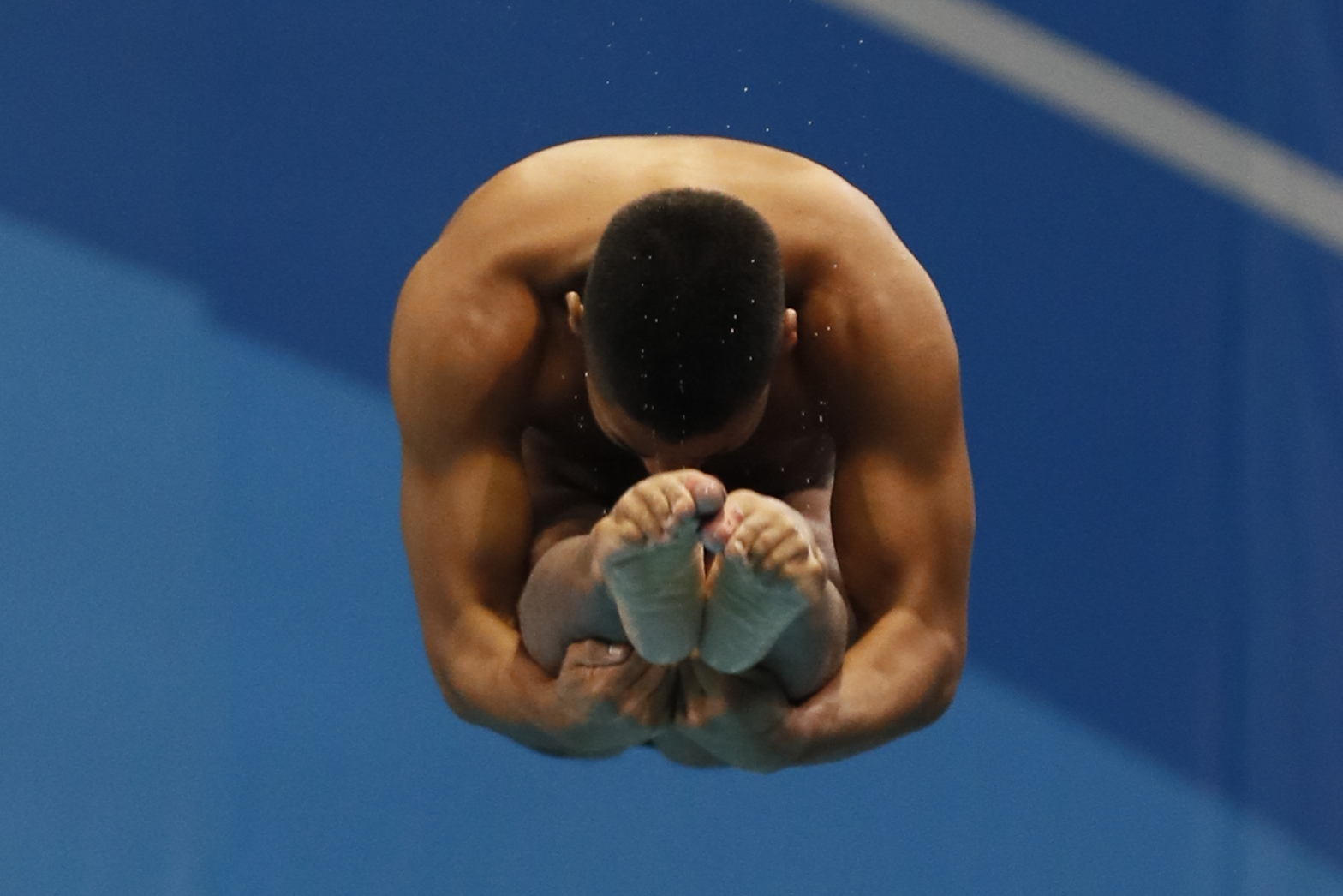 AMDEP1079. SANTIAGO (CHILE), 21/10/2023.- Luis Felipe Uribe de Colombia compite en trampolín 1m masculino hoy, durante los Juegos Panamericanos 2023 en Santiago (Chile). EFE/ Carlos Ortega