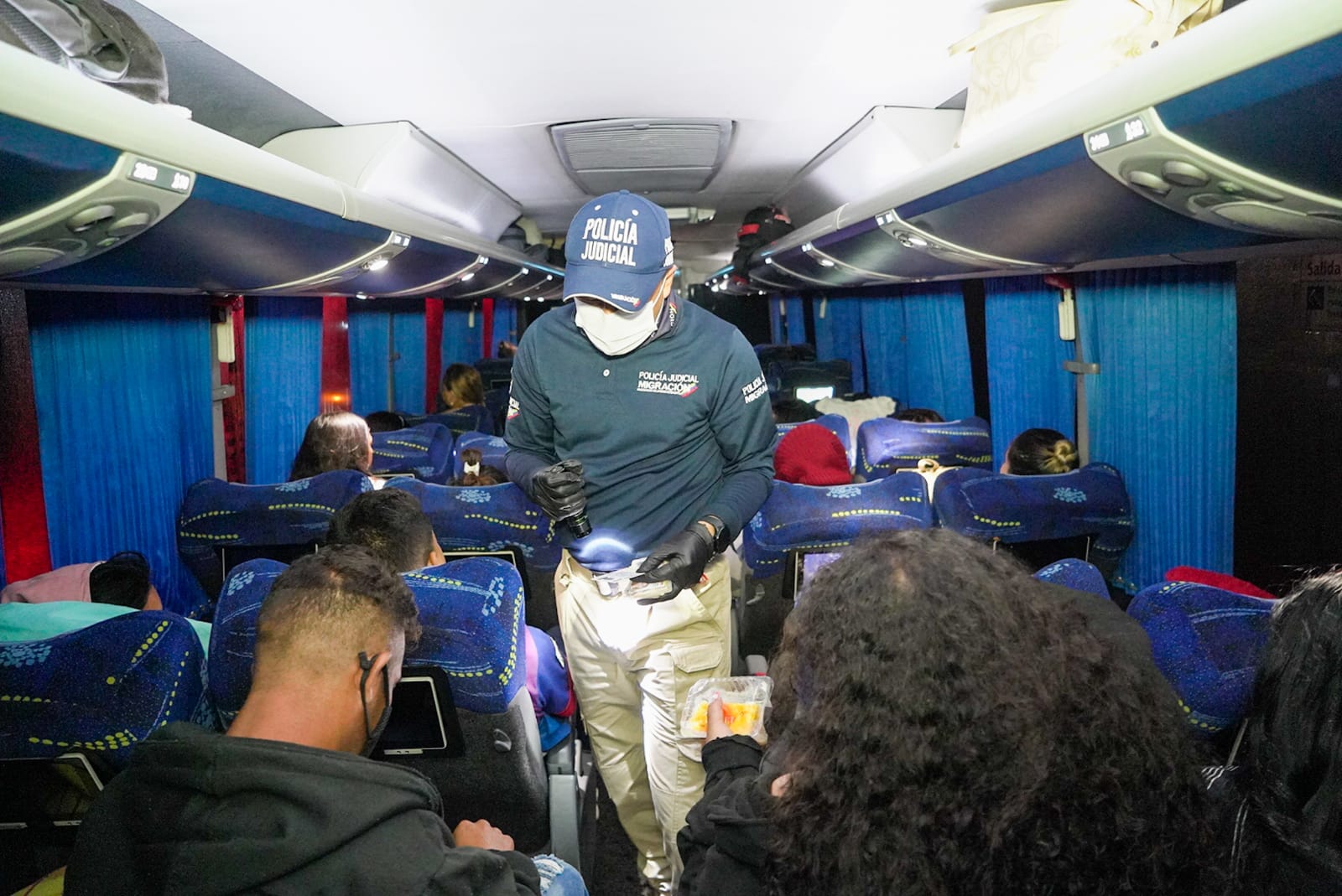 Encontraron a 180 venezolanos indocumentados en vía Cúcuta-Bucaramanga