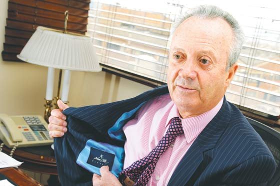 Arturo Calle continúa en la primera posición del listado. / Archivo. 