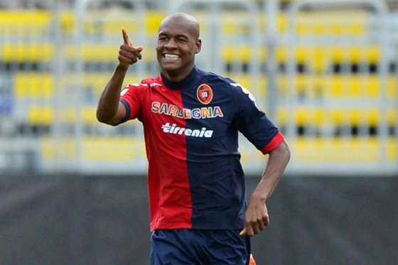 Presidente de Cagliari afirmó que Ibarbo jugará en Barcelona