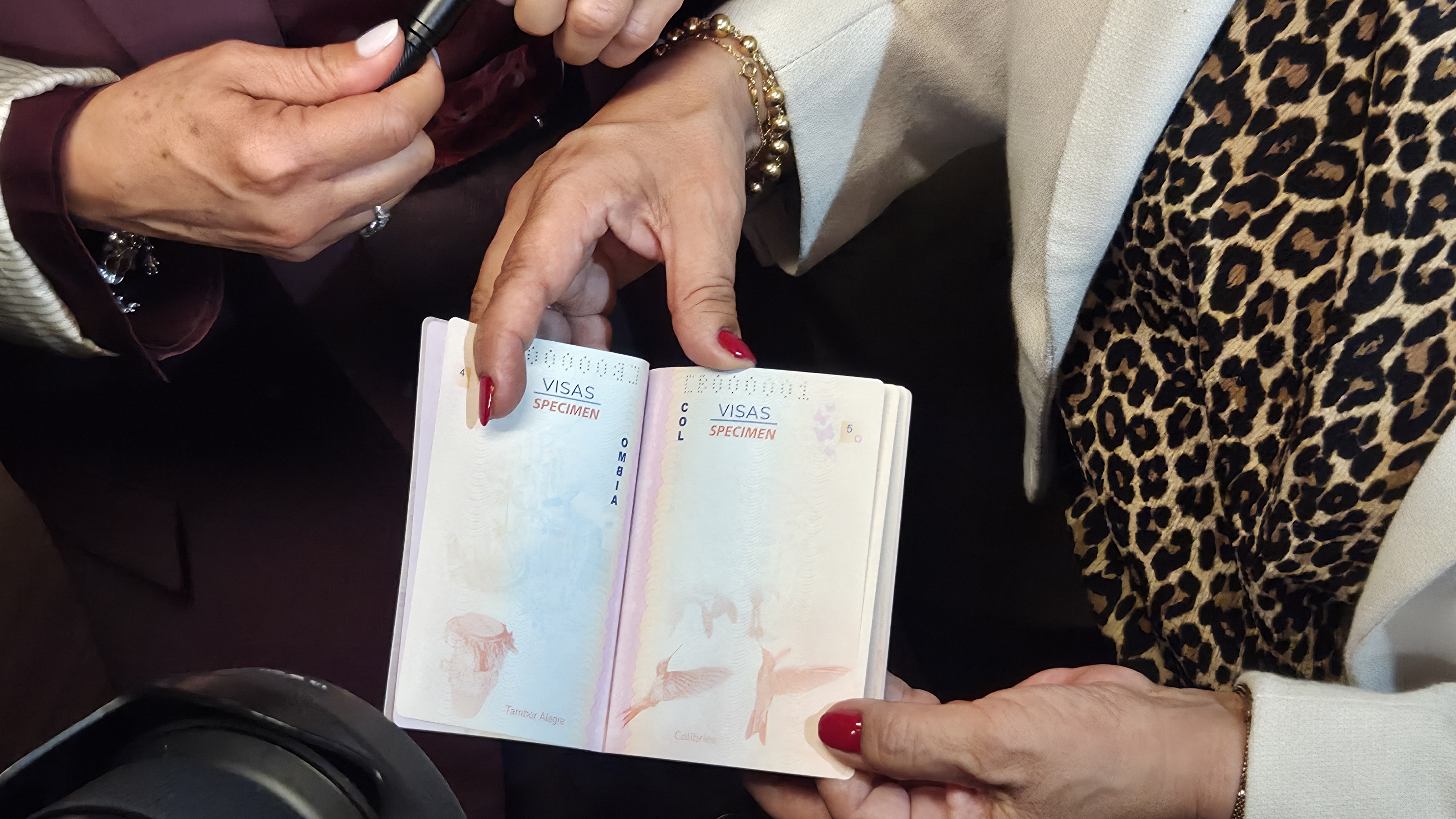 Este es el nuevo pasaporte que tendrán los colombianos.