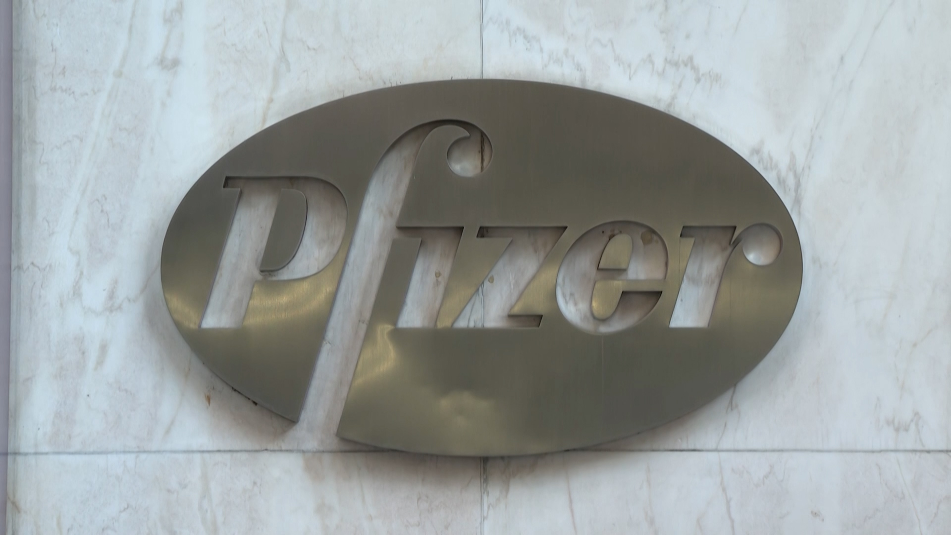 Píldora contra COVID-19 de Pfizer se podrá producir en países de bajos recursos