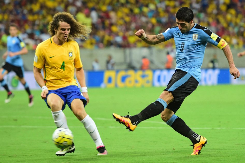 Suárez regresó con gol y Uruguay le sacó valioso empate a Brasil