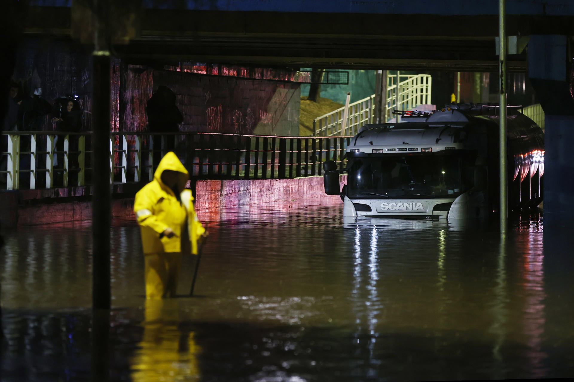 Chile declara estado de catástrofe por intensas lluvias que han dejado cinco muertos