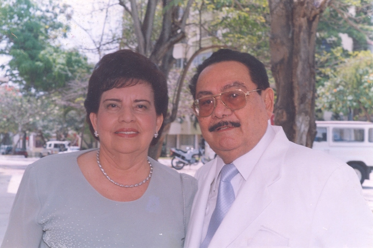 Ana Bolívar y José Consuegra,
pilares de la universidad.