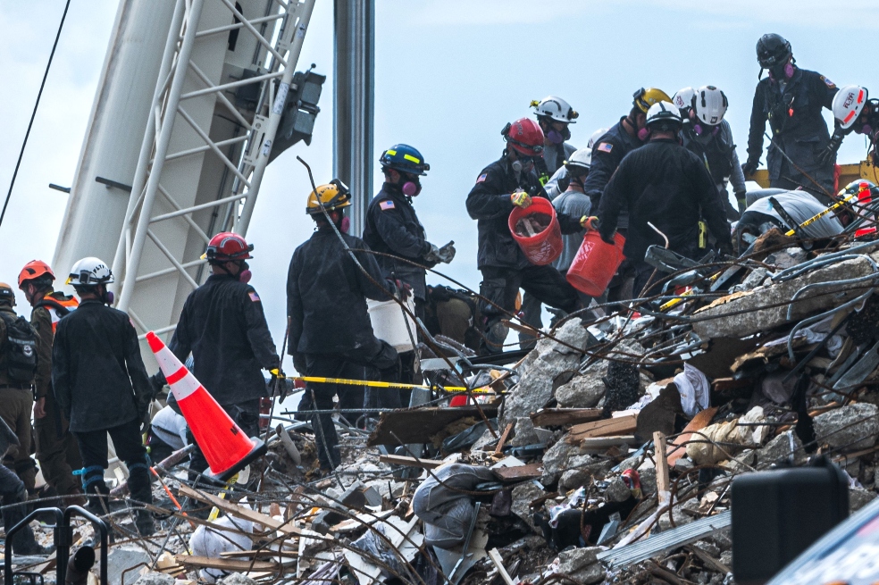 Identifican a la última víctima mortal en el derrumbe de edificio en Florida